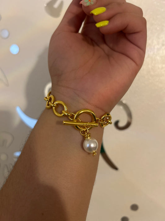 Pearl Gold Bracelet